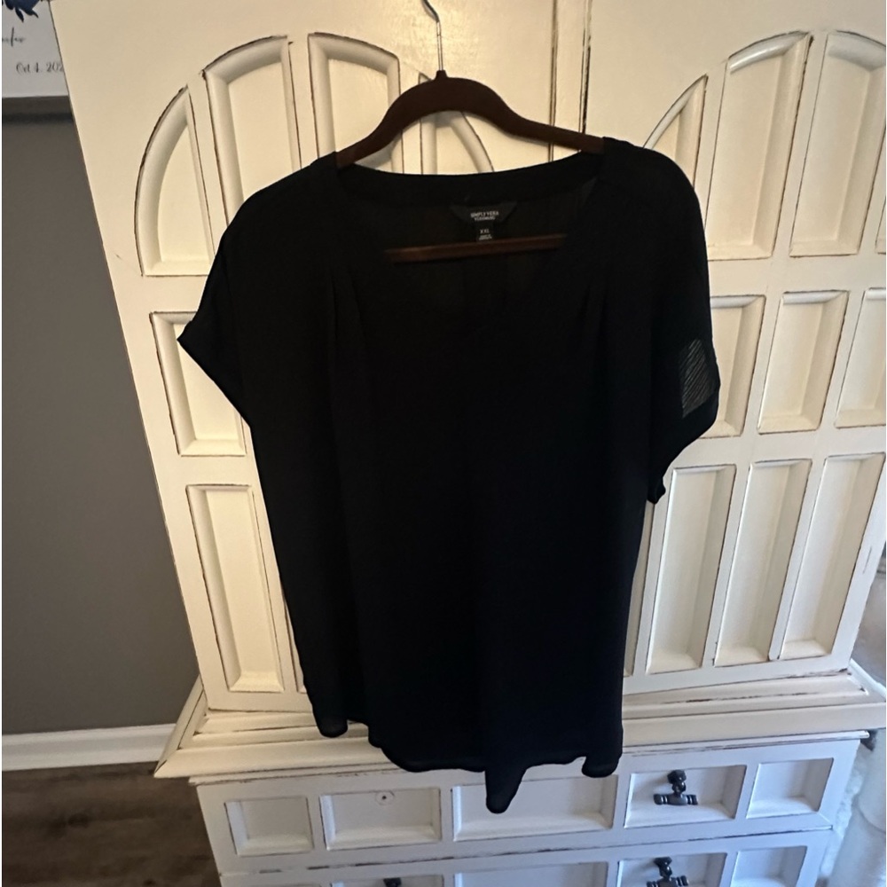 Vera Wang black blouse